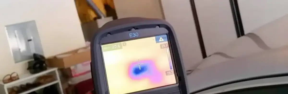 mold inspection using thermal imaging technology to detect moisture and hidden mold in a home in West Palm Beach, FL